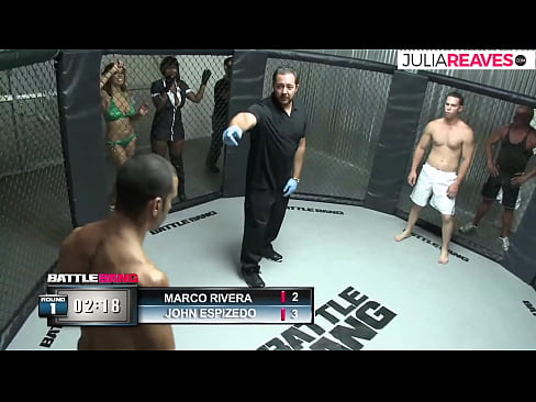 ❤️ Ultimate Fighter naai 'n nommer meisie direk na 'n geveg in die ring ☑ Porno vk by ons ❤